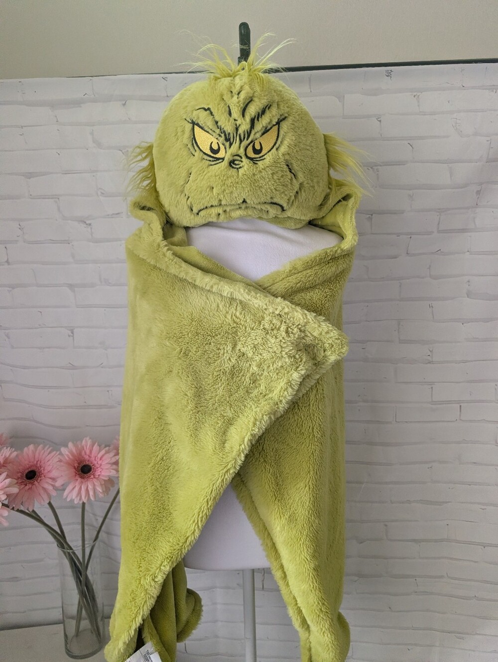 The Grinch Hooded Blanket